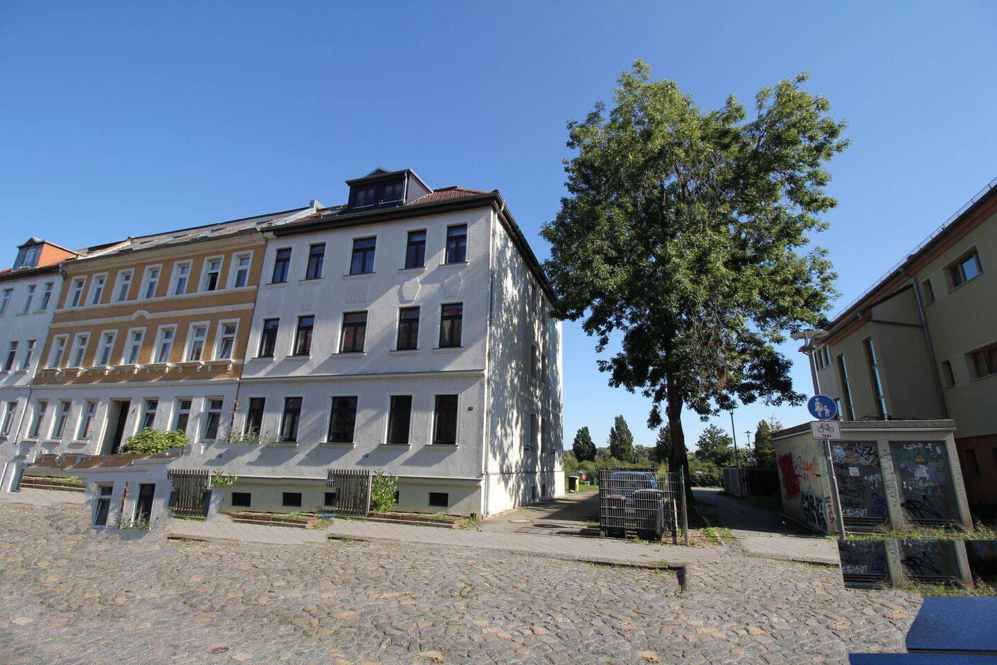 Gepflegtes und vollständig Saniertes Mehrfamilienhaus in Leipzig Mockau-Süd, 4357 Leipzig (Mockau-Nord Mockau-Süd Schönefeld-Abtnaundorf)