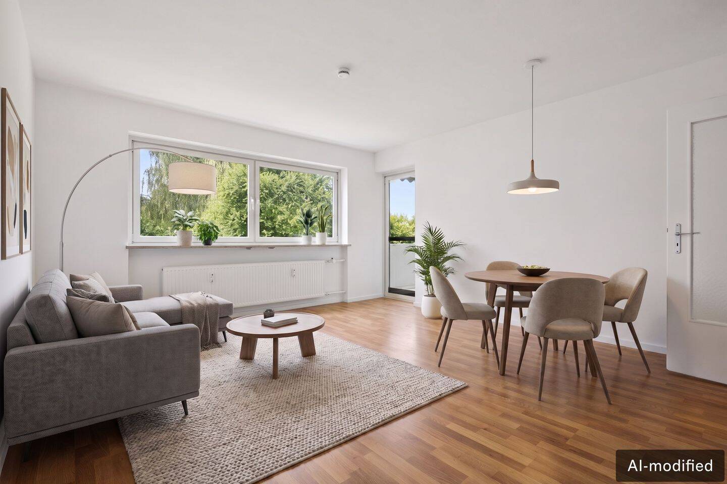 Wohnkomfort in ruhiger Lage – Modernisierte 3-Zimmer-Wohnung mit Südwest-Balkon, 80995 München (Allach-Untermenzing Feldmoching-Hasenbergl Moosach)
