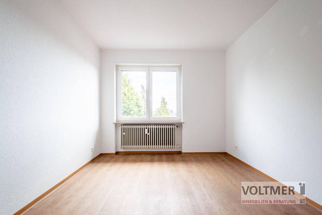 BEGEHRT – helle 4-Zimmer Wohnung mit Balkon und Garage in ruhiger Lage von Bexbach!, 66450 Bexbach