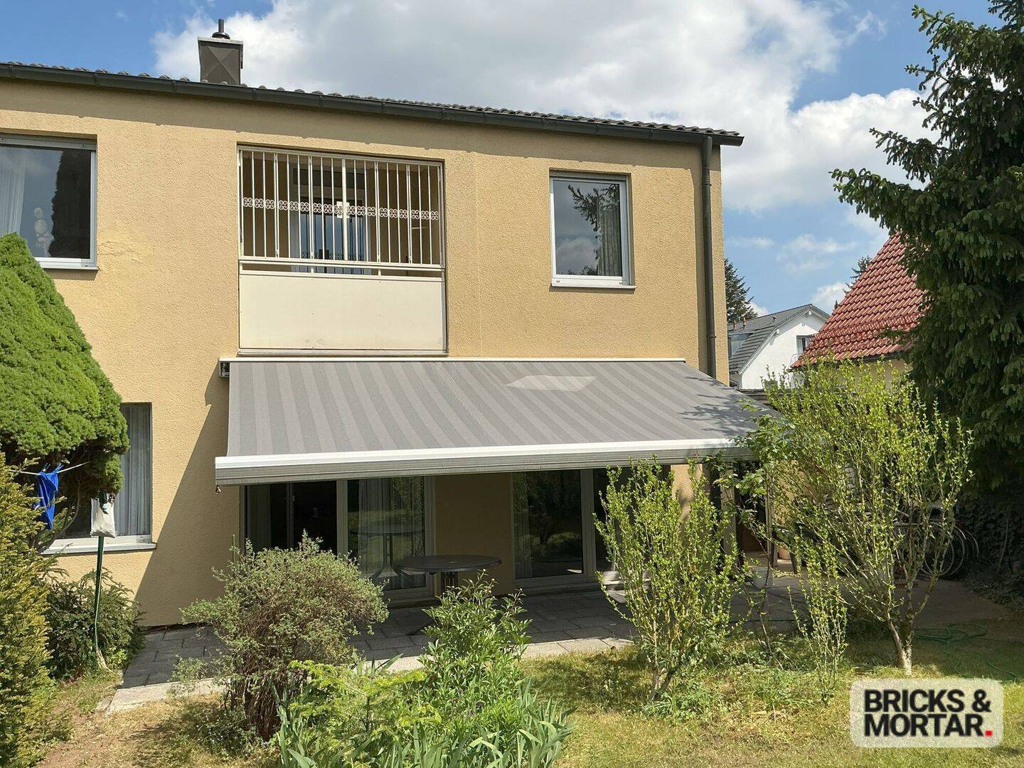 Clever kaufen mit klarer Perspektive: DHH im Grünen – 70 % heute, Rest bei Einzug (max. in 3 Jahren), 81243 München (Aubing-Lochhausen-Langwied Pasing-Obermenzing)