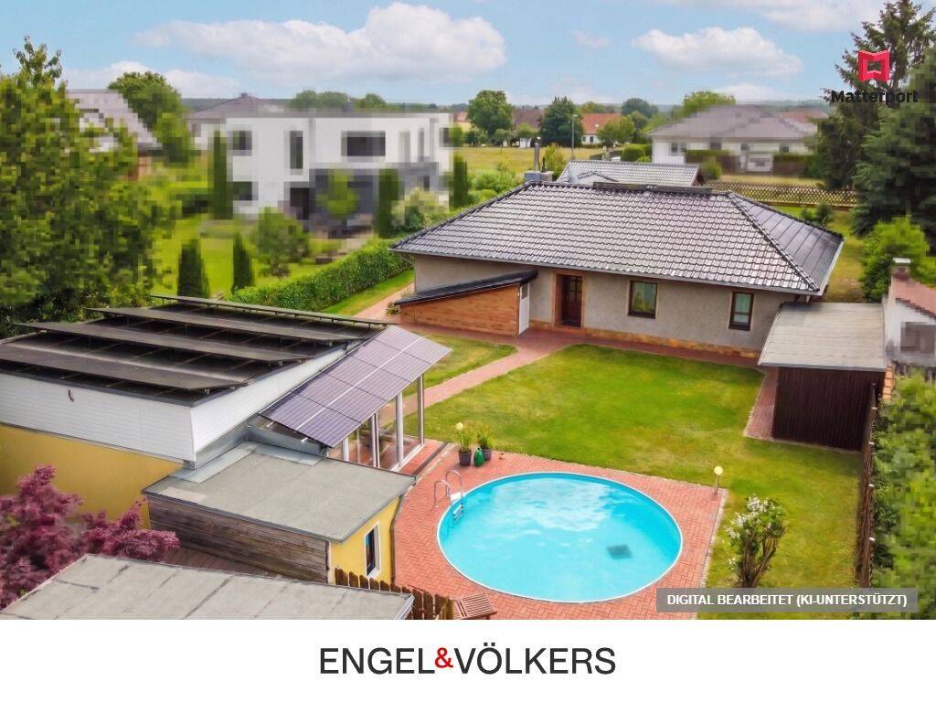 Morgens Kamin, abends Pool und dazwischen Zuhause, 16348 Wandlitz