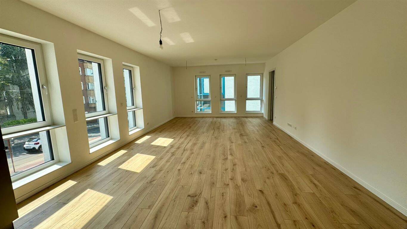 ERSTBEZUG! ABSOLUTE TOPLAGE*AUFZUG*2xENSUITE-BAD*GÄSTE-WC*BALKON*EBK, 40629 Düsseldorf (Gerresheim Grafenberg Hubbelrath Ludenberg Rath)