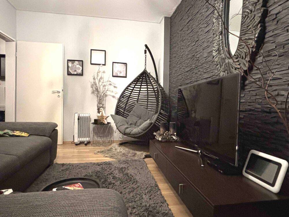 3,5 Zimmer Wohnung im Vorderhaus, 65201 Wiesbaden (Dotzheim Frauenstein Schierstein)