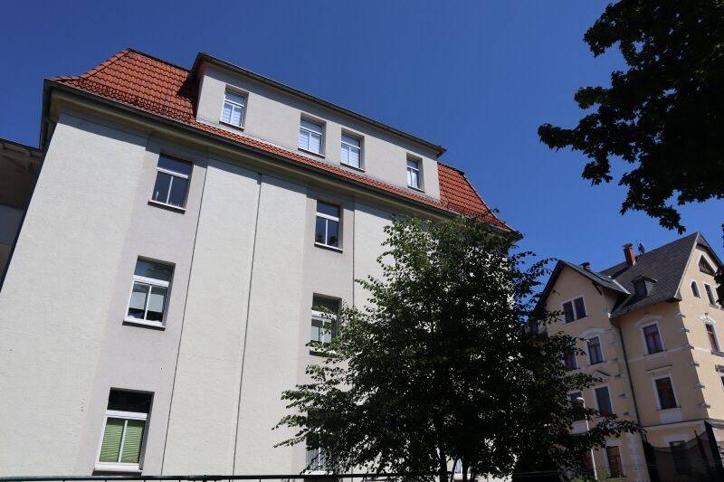 Großzügige Zweiraumwohnung in schöner Wohnlage!, 8371 Glauchau