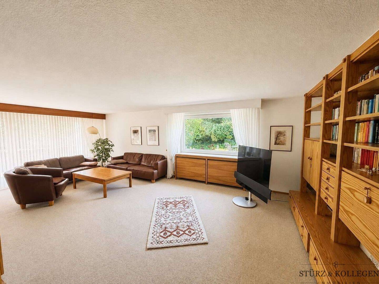 Großzügige Erdgeschosswohnung mit Terrasse und weitläufigem Garten, 77654 Offenburg