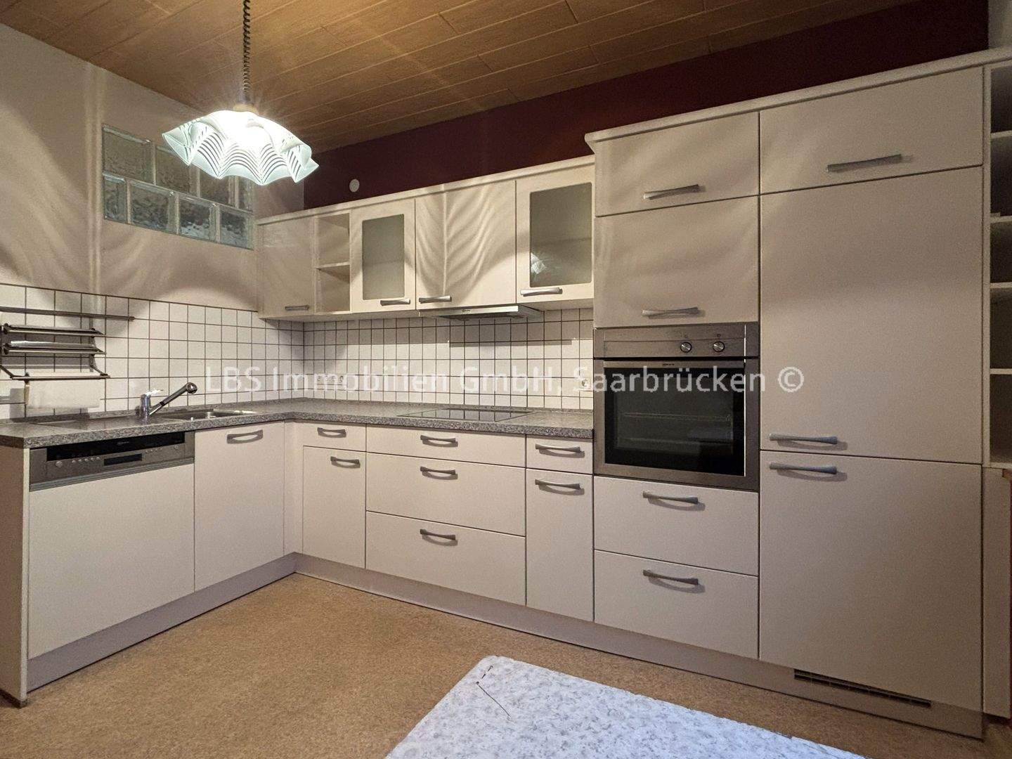 Großzügige Eigentumswohnung mit flexibler Nutzungsmöglichkeit in Neunkirchen Saar, 66538 Neunkirchen