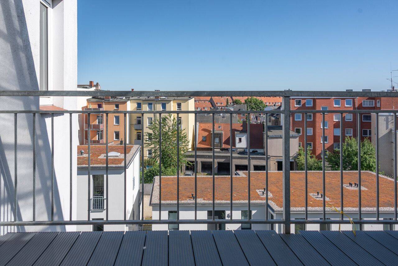 Traumhafte Altbauwohnung – saniert und in bester Lage von Lübeck – Dachgeschoss, 23558 Lübeck (Buntekuh Sankt Lorenz Nord Sankt Lorenz Süd)