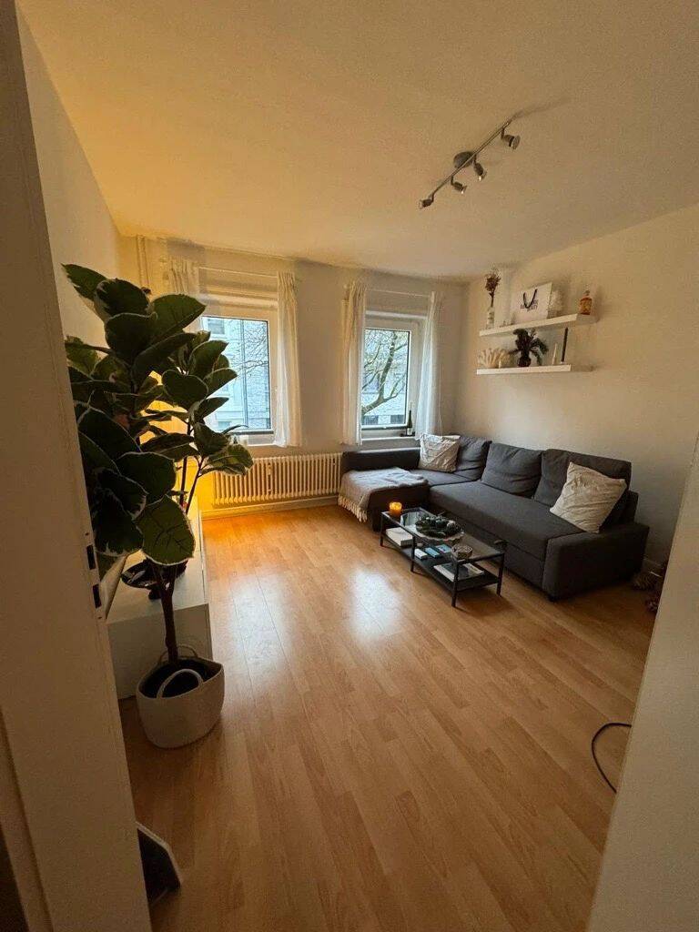 Charmante 2-Zimmer-Wohnung, 22303 Hamburg (Hamburg-Nord Barmbek-Nord Winterhude)