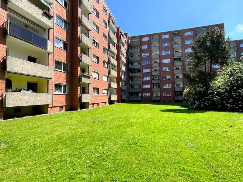 Frisch renovierte 2-Zimmer-Eigentumswohnung mit Balkon und Aufzug in der Braunschweiger Weststadt, 38120 Braunschweig (Braunschweig Timmerlah Weststadt)