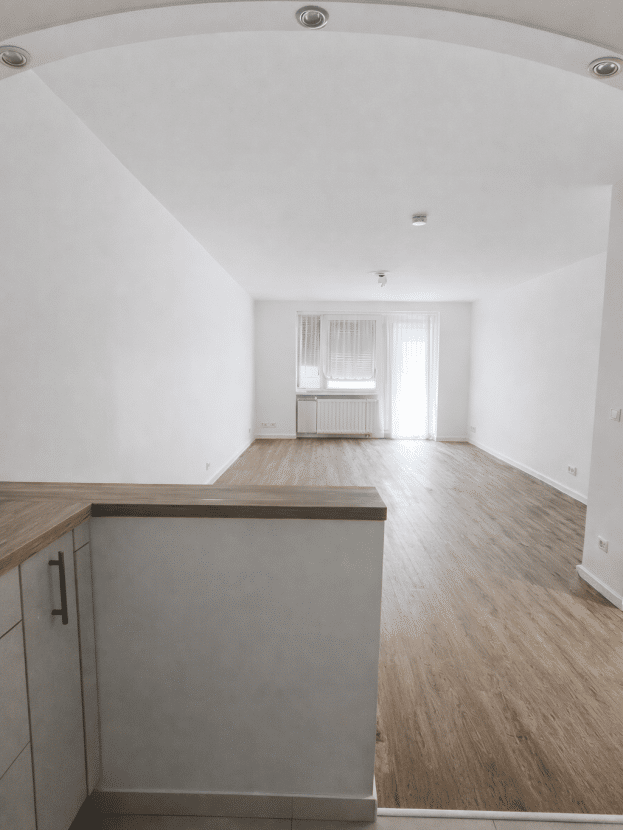 Renoviert und gepflegt: Großzügige 2-Zimmer-Wohnung inkl. Balkon für Paare, Singles und Senioren (Kopie), 85540 Haar (Trudering-Riem)