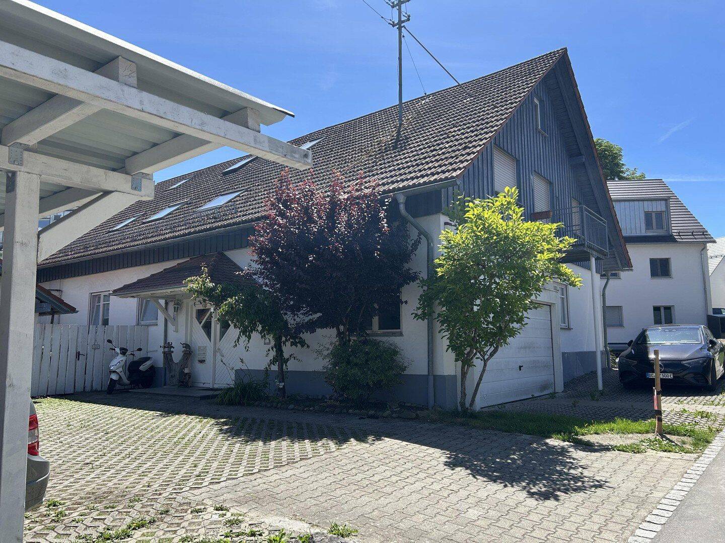 Charmante 2-Zimmer-Maisonette mit Balkon & Carport in idyllischer Lage von Ravensburg-Schmalegg, 88213 Ravensburg