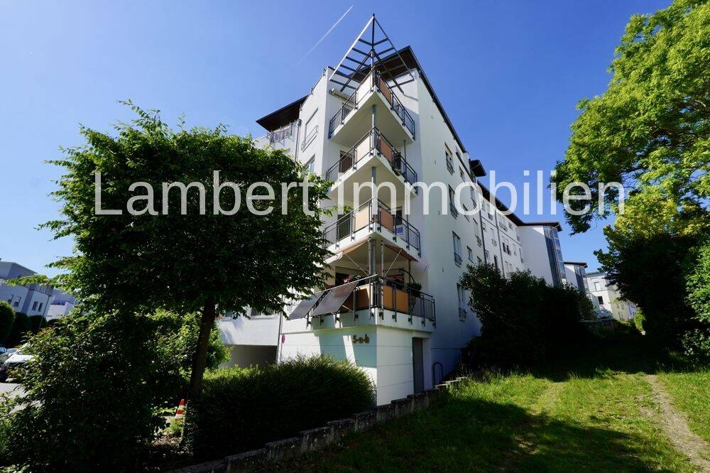 Sehr gepflegte 3-Zimmer-Wohnung mit Sonnenbalkon in Wiesbaden-Kohlheck, 65199 Wiesbaden (Biebrich Dotzheim Frauenstein Wiesbaden)