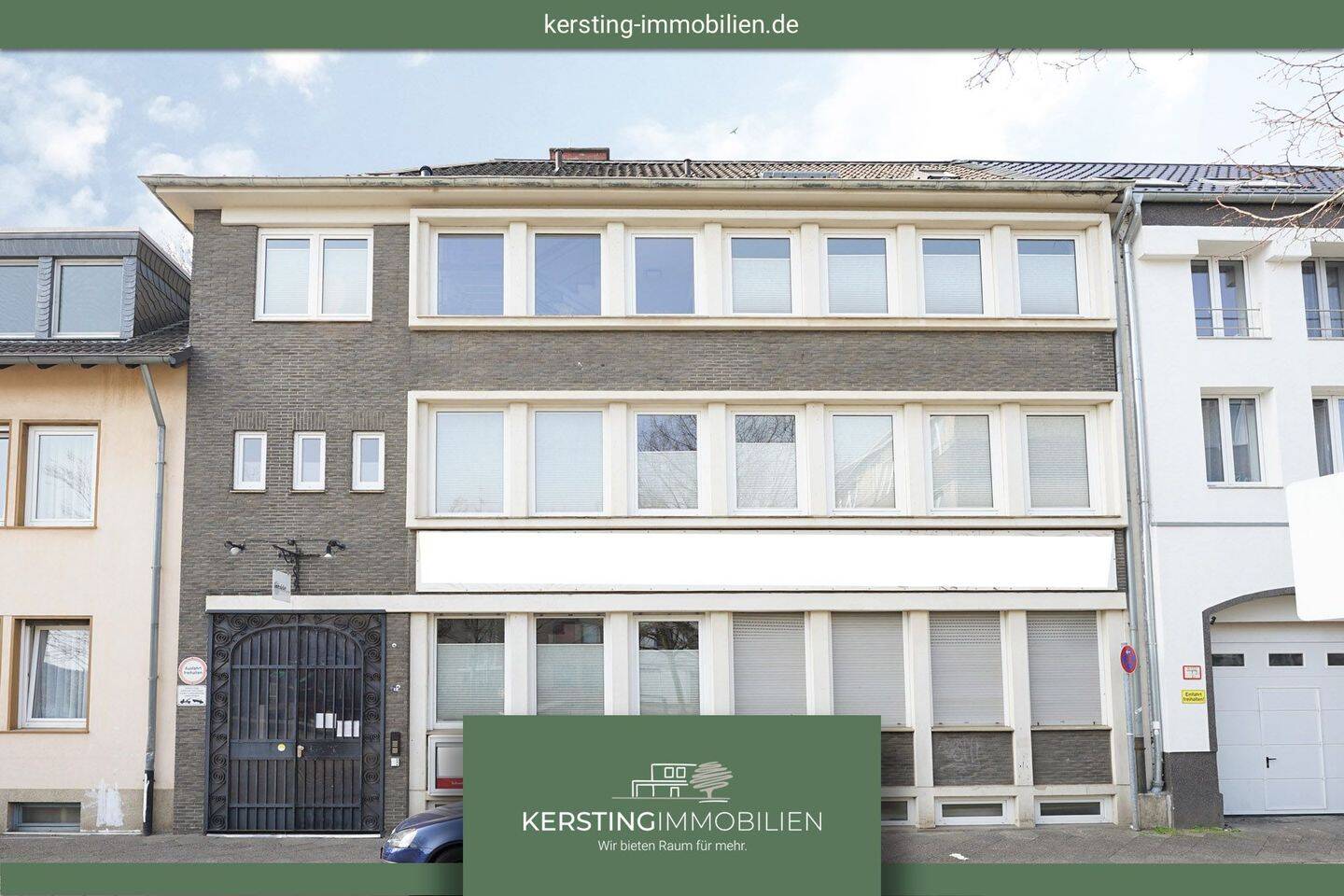 Krefeld-City: Helle und charmante Dachgeschosswohnung in zentralster Lage!, 47798 Krefeld (Cracau Dießem/Lehmheide Inrath/Kliedbruch Kempener Feld/Baakeshof Stadtmitte)