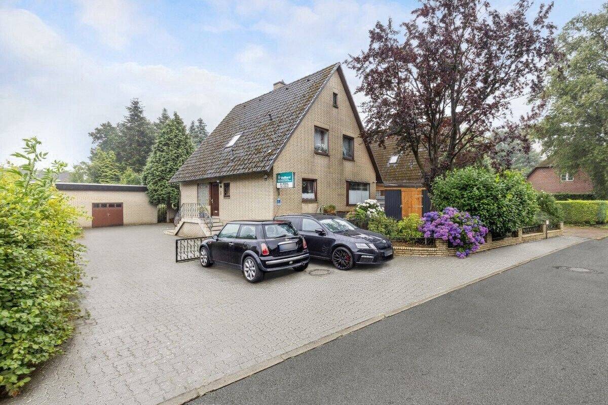 Provisionsfrei – Gepflegtes, abgeteiltes Haus mit zwei Wohnungen in gefragter Lage, 25436 Tornesch