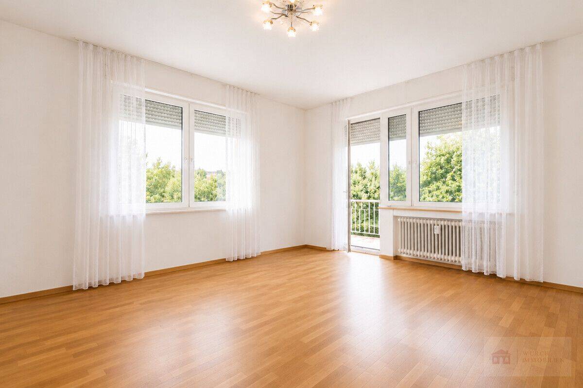 Geräumige 3-Zimmer-Wohnung in gepflegtem Mehrfamilienhaus, 79379 Müllheim