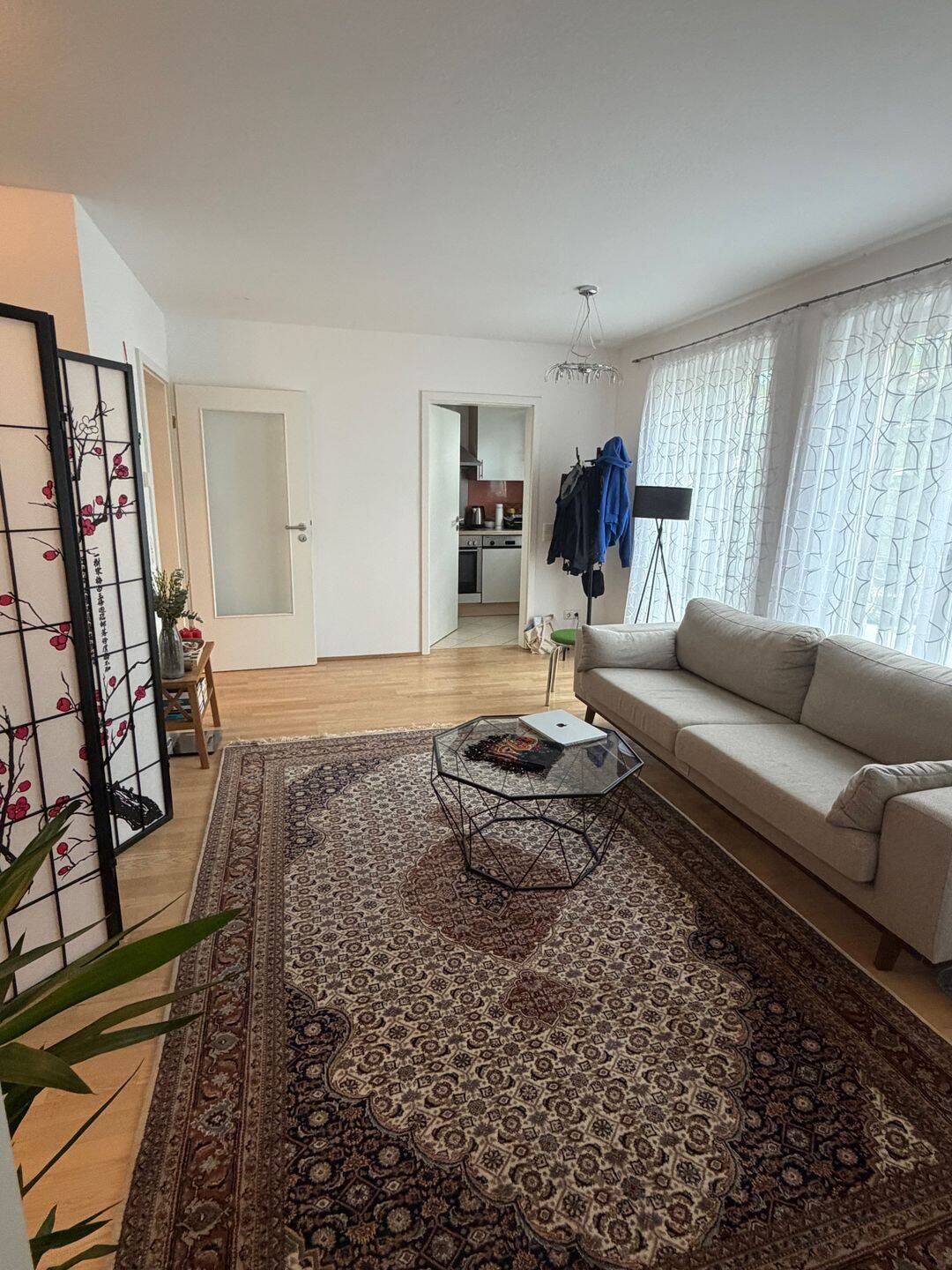Ideal für Singles oder Paare, Zentrale 1,5 Zimmerwohnung in der Leopoldstraße, 80804 München (Schwabing-Freimann Schwabing-West)