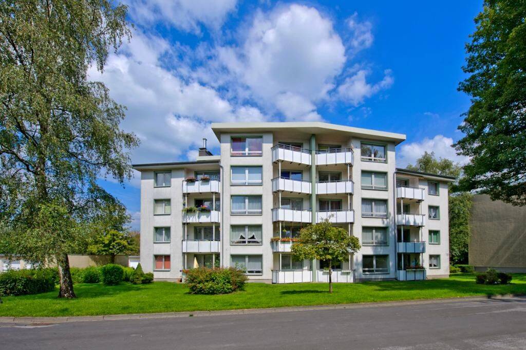 Ab 16.07. verfügbar! 3-Zimmer-Wohnung in Solingen Wald, 42719 Solingen (Gräfrath Merscheid Solingen-Mitte Wald)
