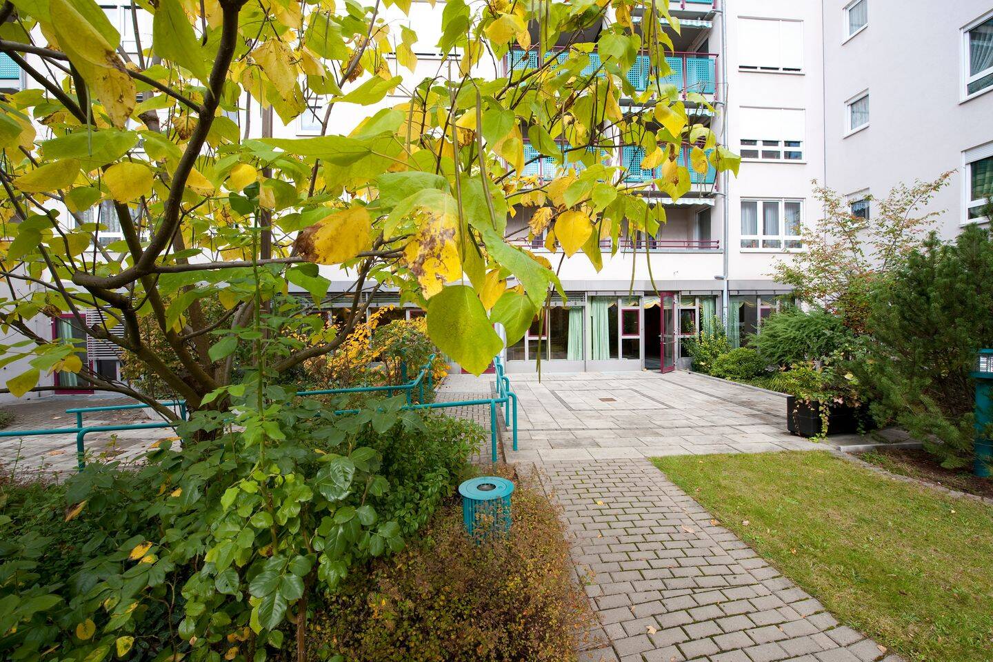 Moderne 2-Zimmer-Wohnung für SENIOREN mit Balkon im Seniorenwohnpark Neulichtenhof, 90461 Nürnberg