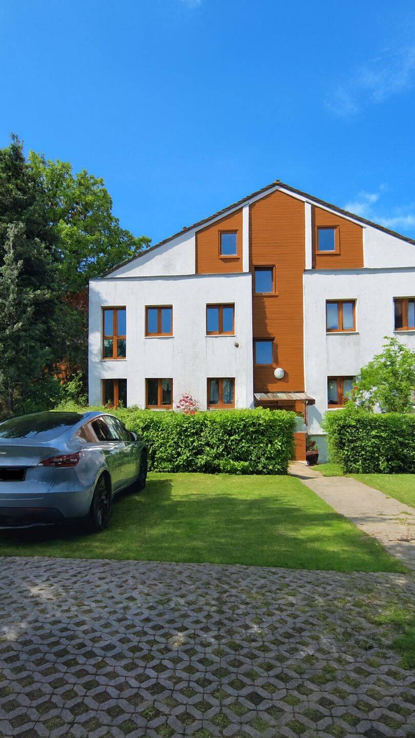 Haus im Haus: 5-Zimmer-Residence mit Gartenrefugium, Sonnenterrasse & interner Aufzugsanlage, 13125 Berlin (Pankow Buch Französisch Buchholz Karow)