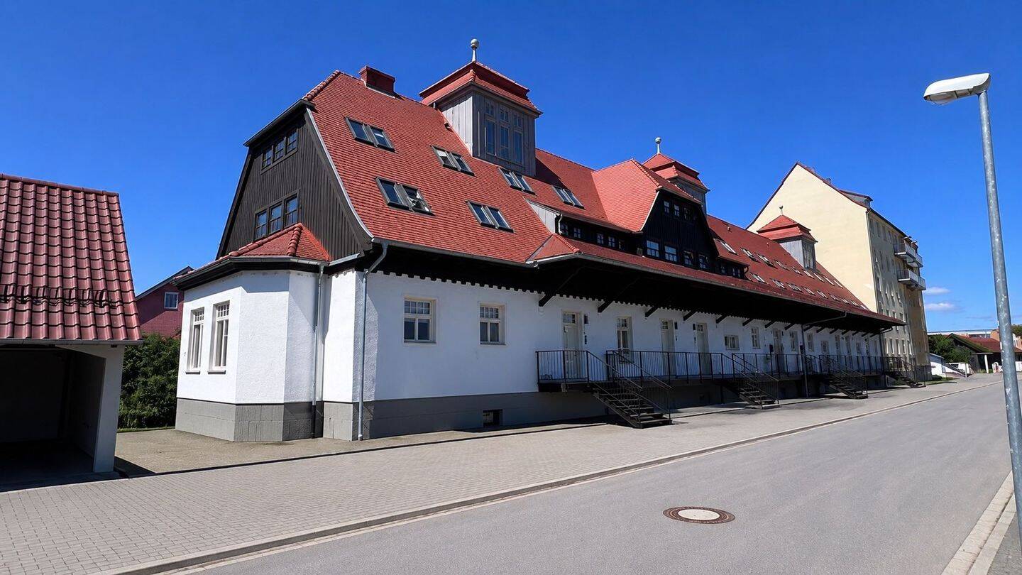 Zwei Reihenhäuser mit individueller Ausbauchance, 93083 Obertraubling