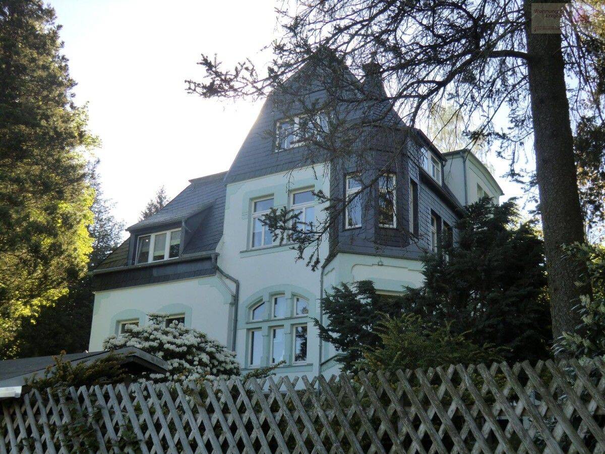 Gemütliche 1-Raum-Wohnung im 1. Obergeschoss – wunderschöne Villa in Scheibenberg!, 9481 Scheibenberg