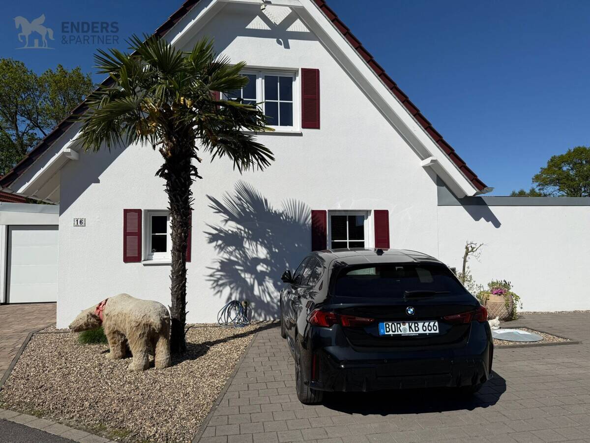 Modernes Einfamilienhaus mit hochwertiger Ausstattung und Kochinsel in Borken / Burlo, 46325 Borken