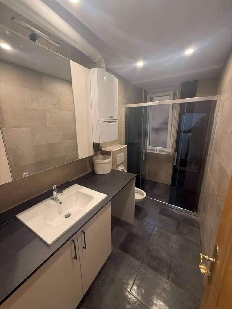 2 Zimmer wohnung mit Loggia, 72379 Hechingen