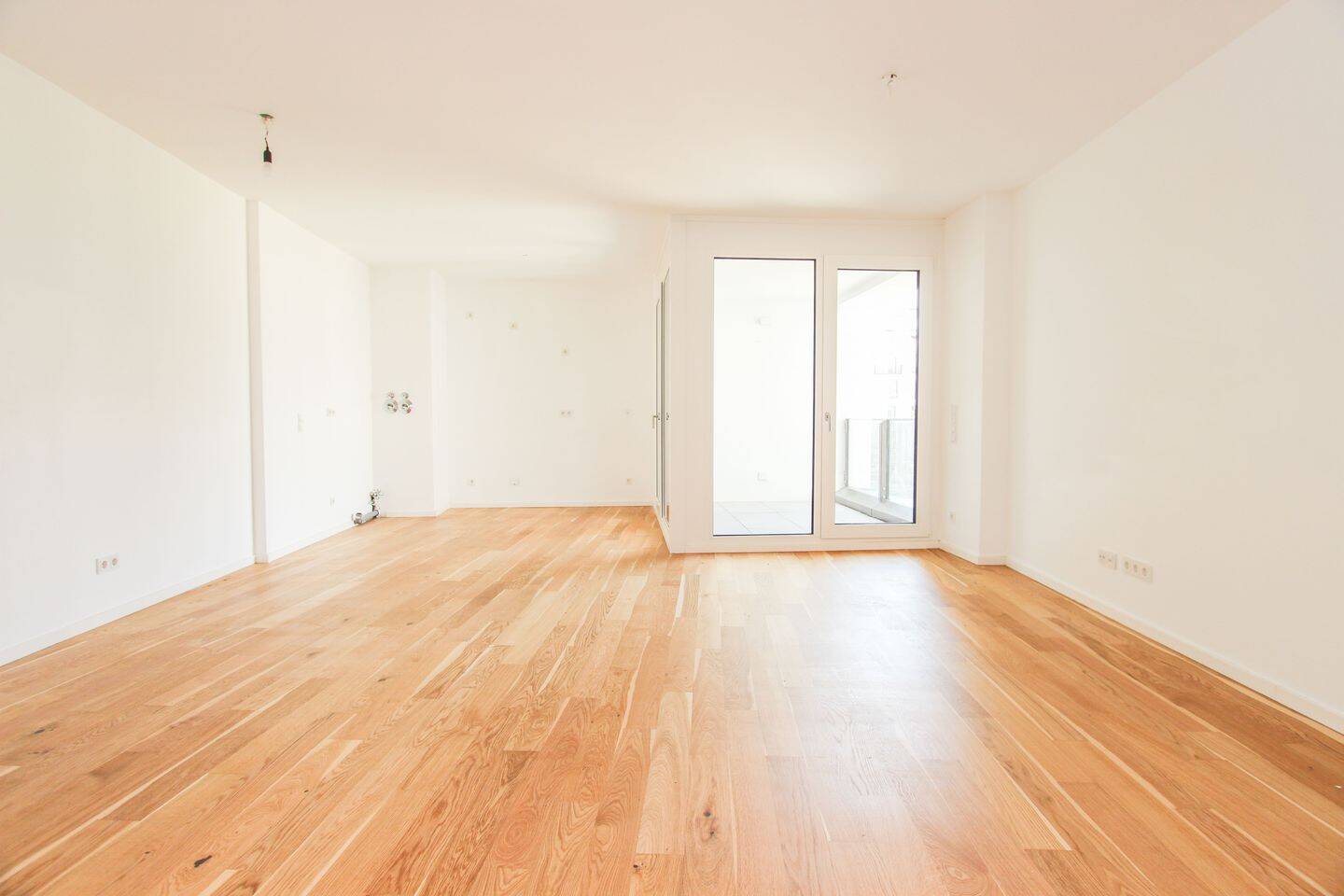 Zentral gelegene 3-Zimmer-Wohnung mit Loggia, 81379 München (Sendling Sendling-Westpark Thalk. Obersendl.-Forsten-Fürstenr.-Solln)