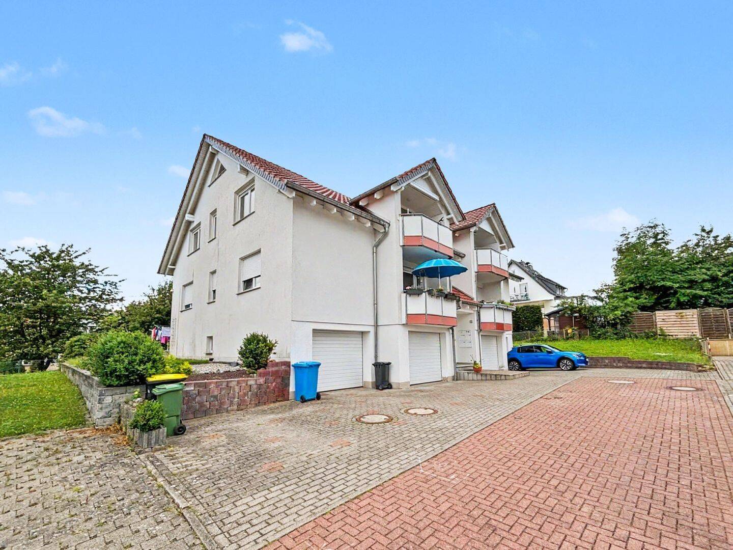 Helle 3-Zimmer-Dachgeschosswohnung mit Garage, Balkon und zusätzlichem Spitzboden in Osterode, 37520 Osterode am Harz