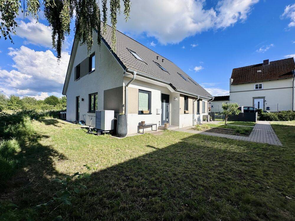 Skandinavischer Wohnstil trifft Energieeffizienz A+, 23569 Lübeck (Kücknitz Travemünde)