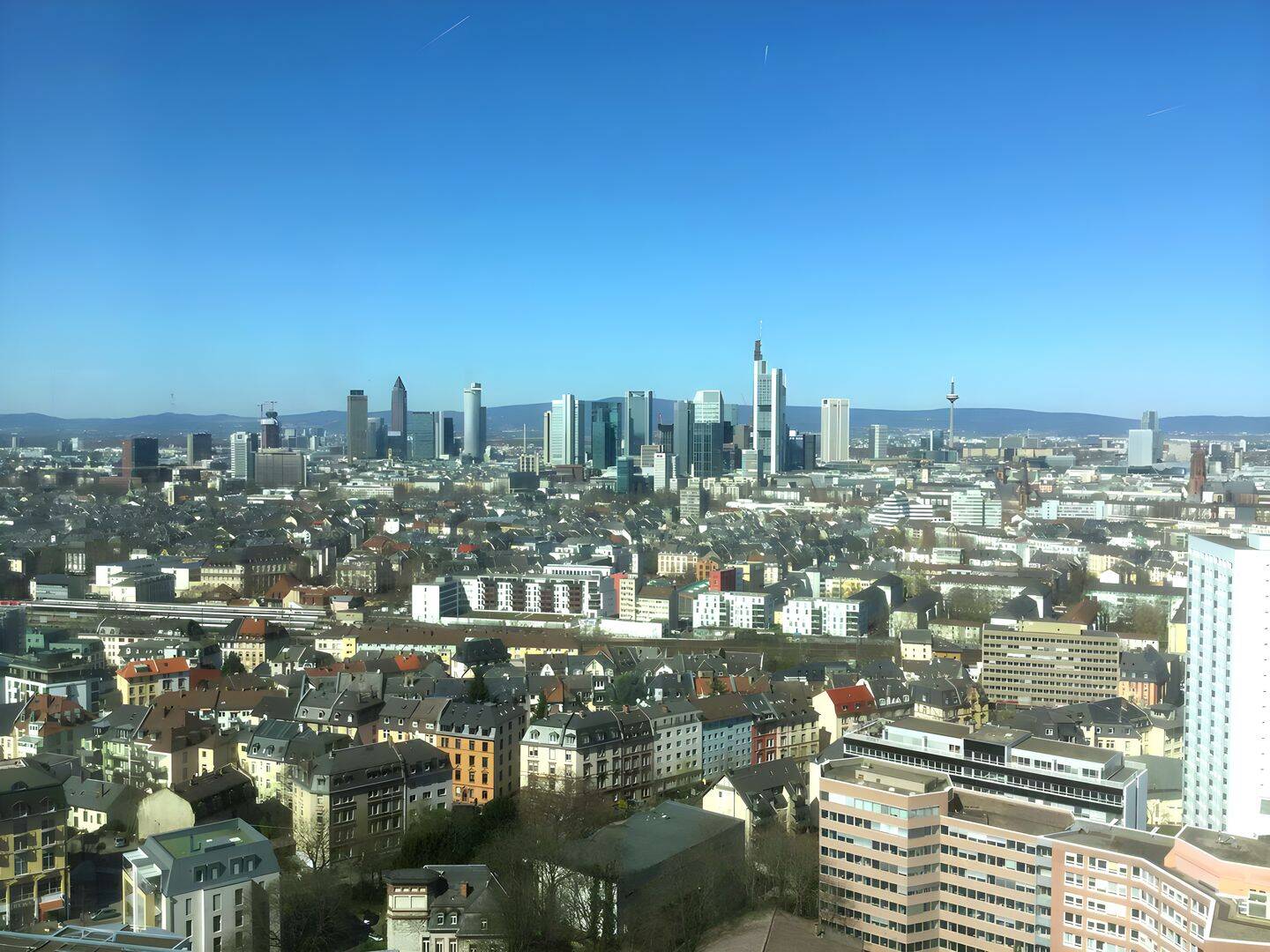 3-Zimmer-Wohnung im 21.Stock des Henningerturms von privat., 60599 Frankfurt am Main (Oberrad Sachsenhausen)