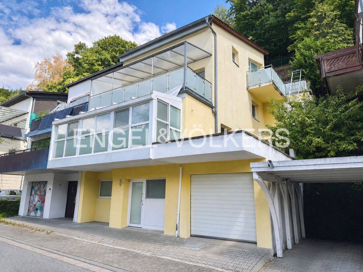 Wohnkomfort auf mehreren Ebenen mit vielseitigen Möglichkeiten, 69118 Heidelberg (Peterstal Schlierbach Ziegelhausen)