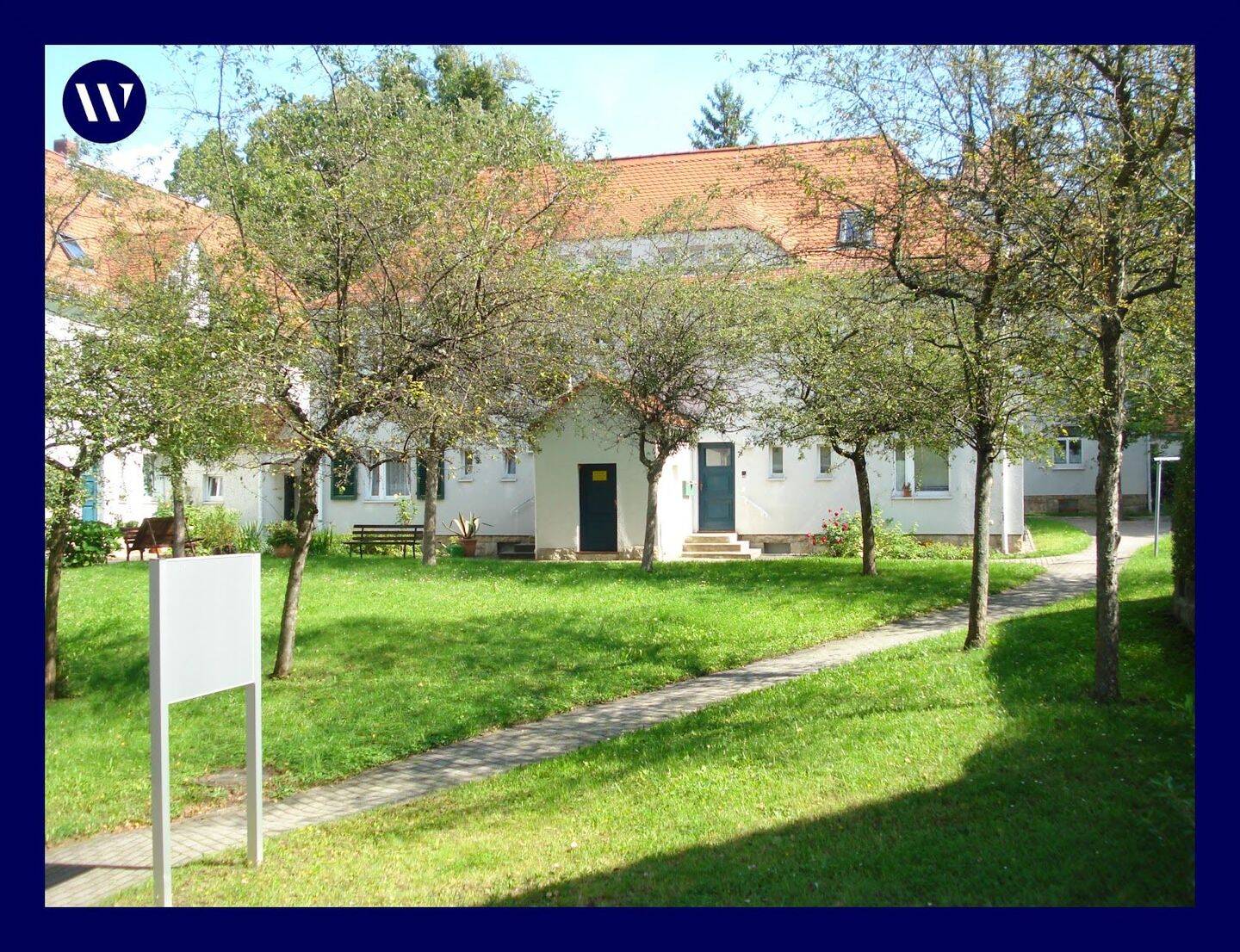 Direkt einziehen! Renovierte 2 Zimmer in grüner Lage, guter Schnitt und Tageslichtbad, separates WC, 1189 Dresden (Coschütz/Gittersee Kleinpestitz/Mockritz Naußlitz Plauen Räcknitz/Zschertnitz)