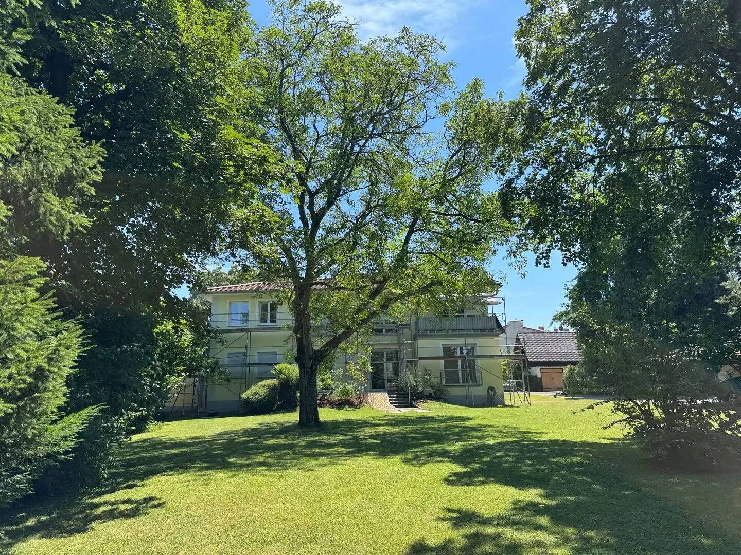 Große 4-Zi Wohnung Nähe Lindenhofpark, 88131 Bodolz