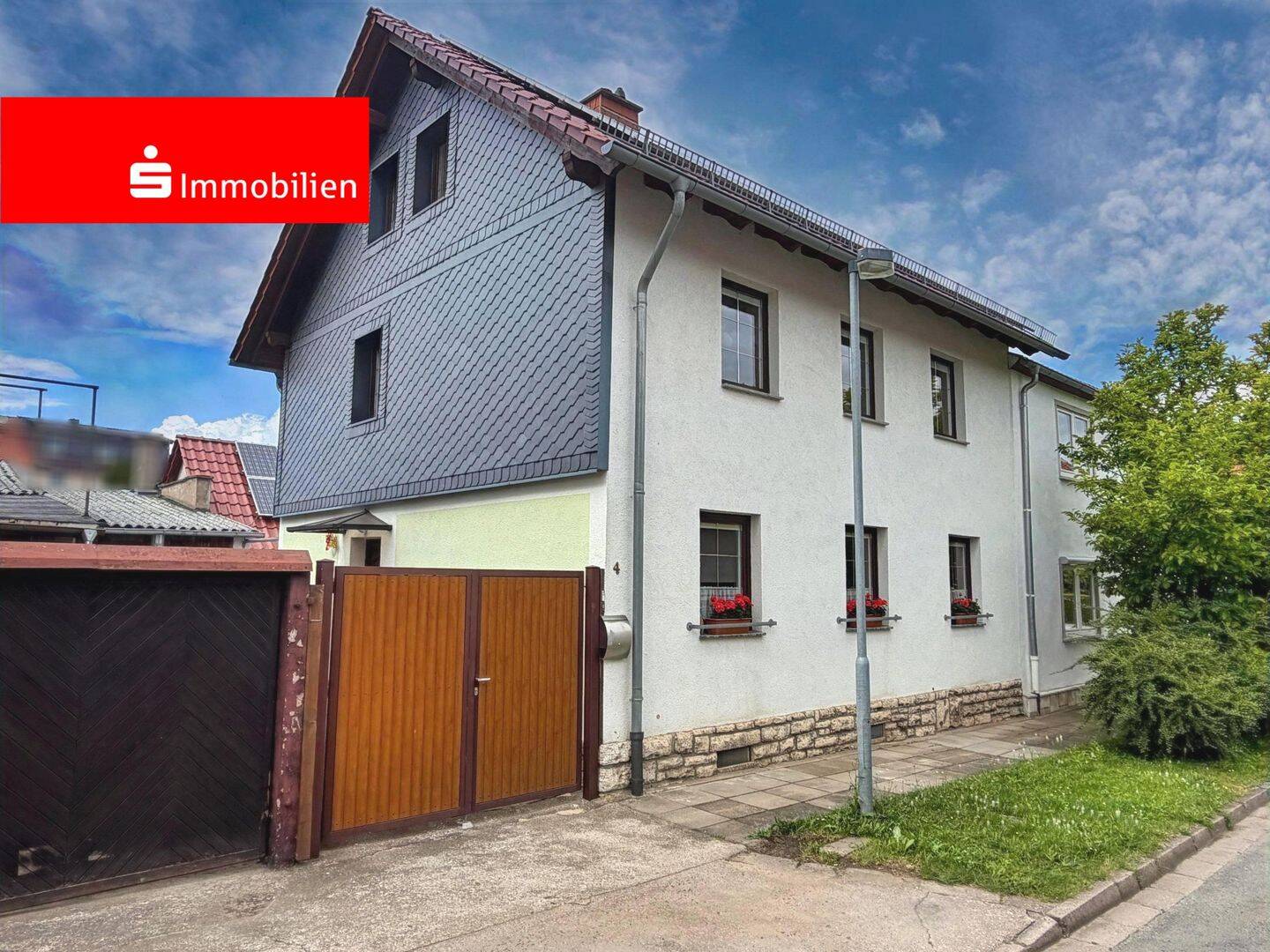 Gepflegtes Reihenendhaus mit idyllischem Garten, Gästehaus, Garage und PV-Anlage, 99947 Bad Langensalza