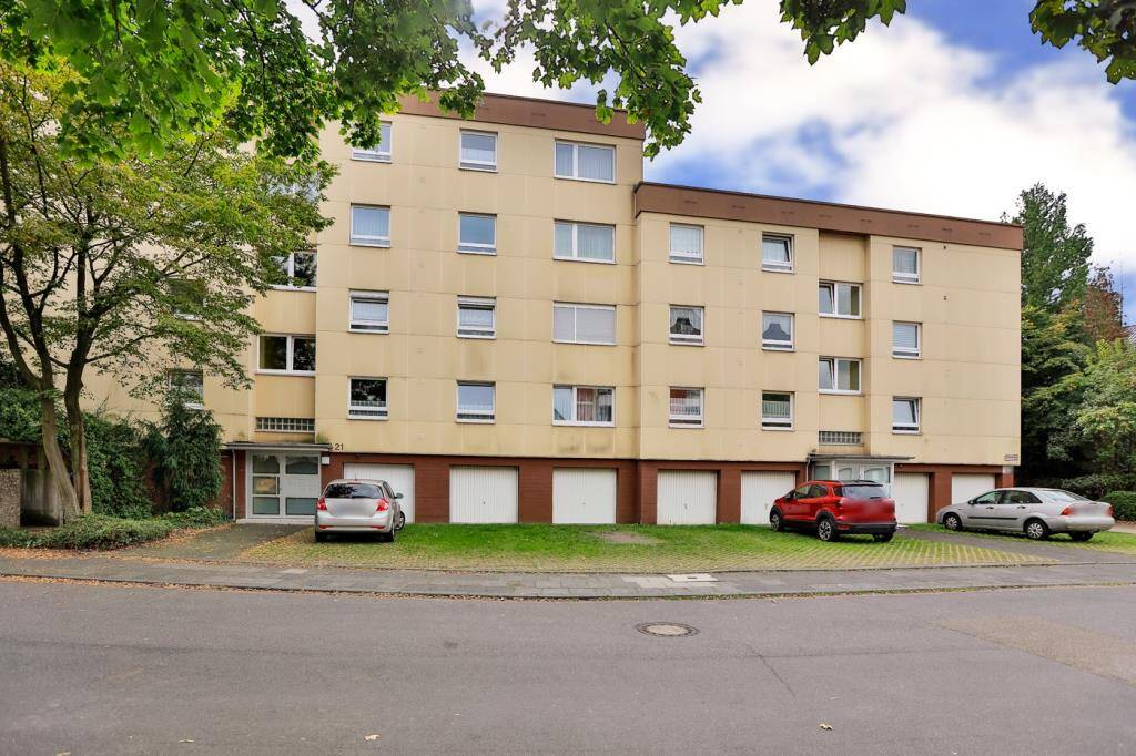 4 Zimmer Wohnung mit Loggia in Köln-Niehl – OHNE KÄUFERPROVISION, 50735 Köln (Nippes Niehl Riehl Weidenpesch)