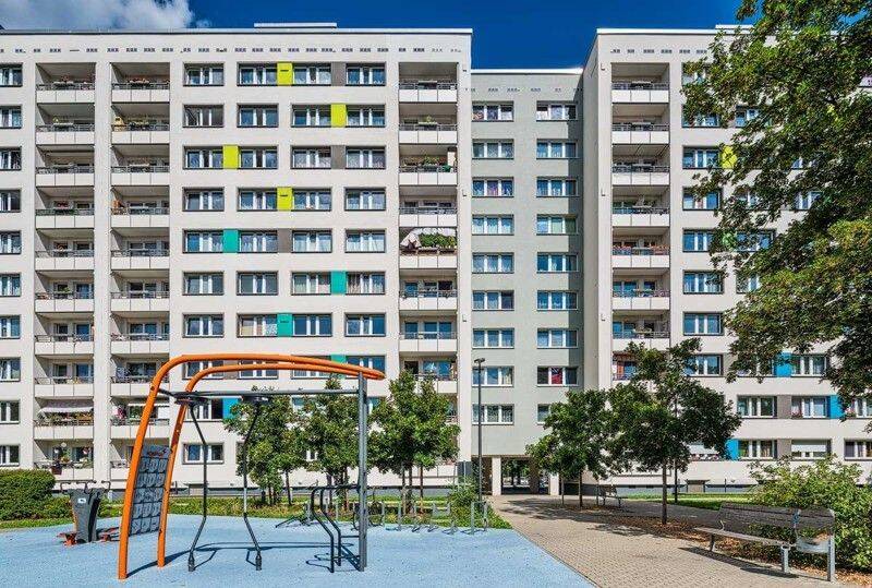 Erstbezug nach Sanierung: familienfreundliche 3-Raum-Wohnung mit Balkon, 1307 Dresden