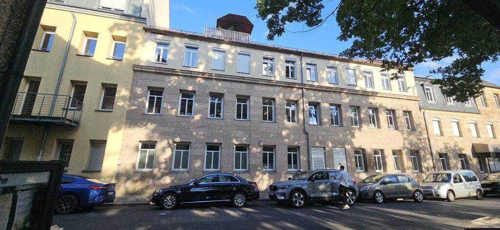 Wohnung am Stadtpark zum Selbstausbau