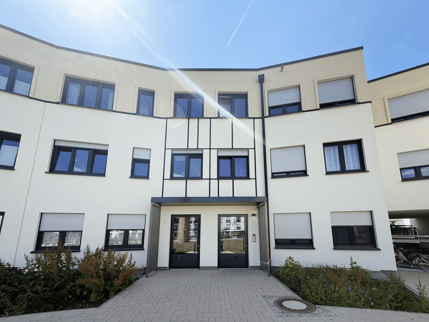 Helle 5-Zimmer-Wohnung mit Südwestbalkon im Quartier HUGOS, 12109 Berlin (Tempelhof-Schöneberg)