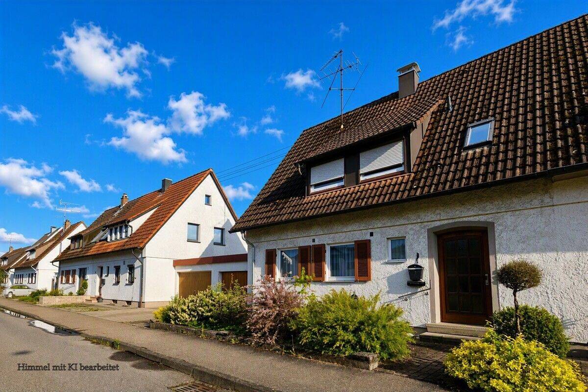 Charmante Doppelhaushälfte mit Traumgarten und großem Potenzial in ruhiger Lage, 89597 Munderkingen