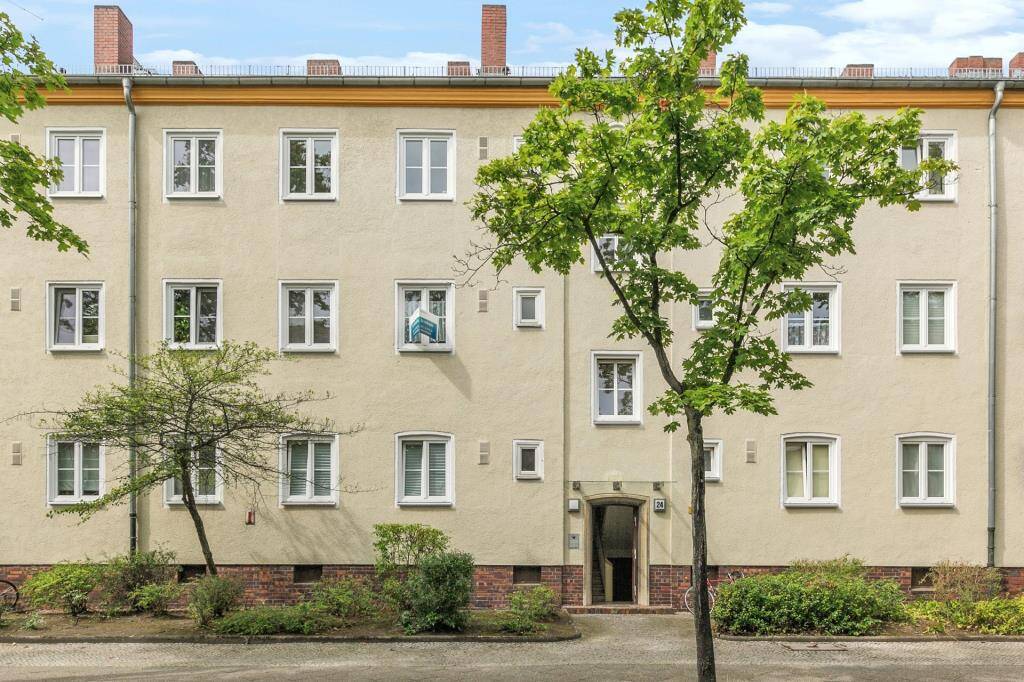 Investieren Sie jetzt! Vermietete 2-Zimmer-Wohnung in begehrter Lage in Tempelhof, 12099 Berlin (Neukölln)