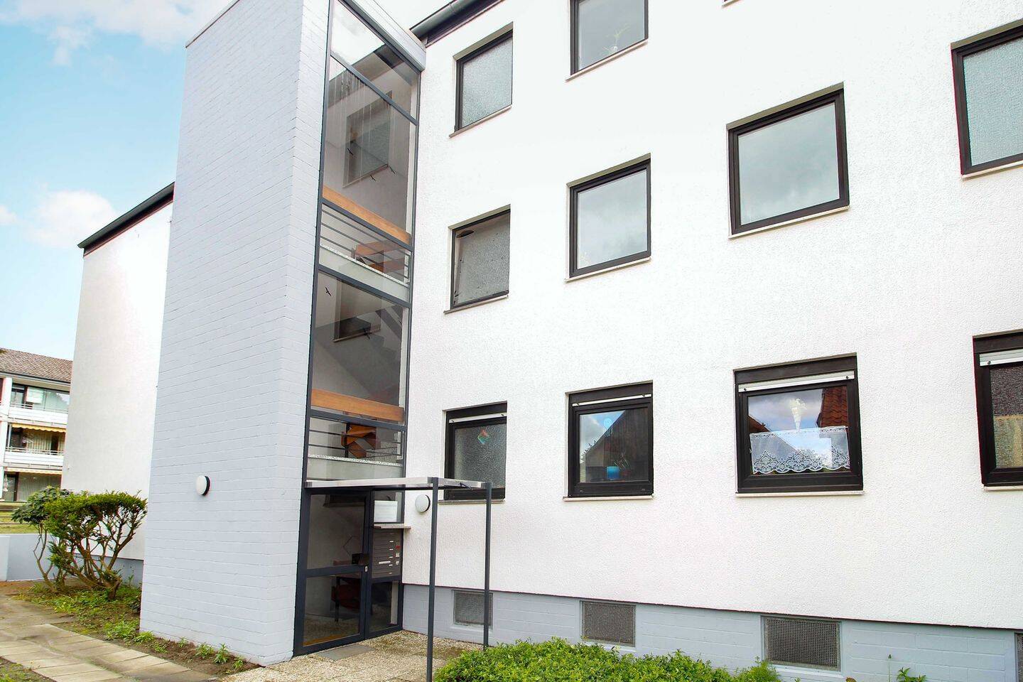 Attraktives 2 Zimmer Apartment in urbaner City-Lage ! Zentrumsnah & sicher vermietet mit Optionen !, 29303 Bergen