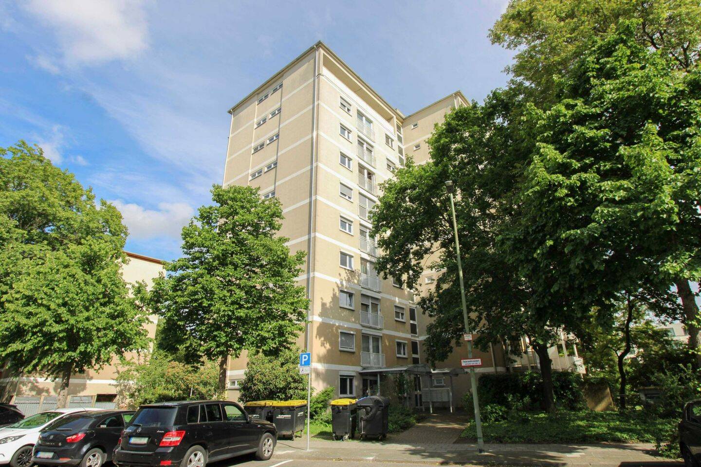 Helle 1-Zimmer-Wohnung mit Südwest-Balkon, Fernwärme und Weitblick, 67061 Ludwigshafen am Rhein (Mitte Süd)