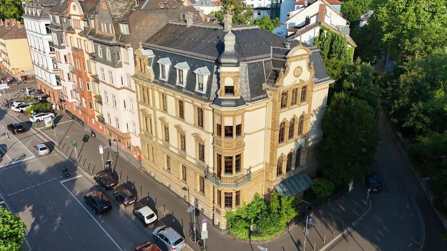 Exklusives Altbau-Juwel in der Belle Étage – Direkt am Museumsufer, 60594 Frankfurt am Main (Sachsenhausen)