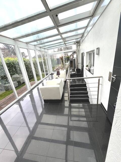 200 m² Eigentümerwohnung + 3 Mieteinheiten, Garage, Wintergarten uvm., 52355 Düren