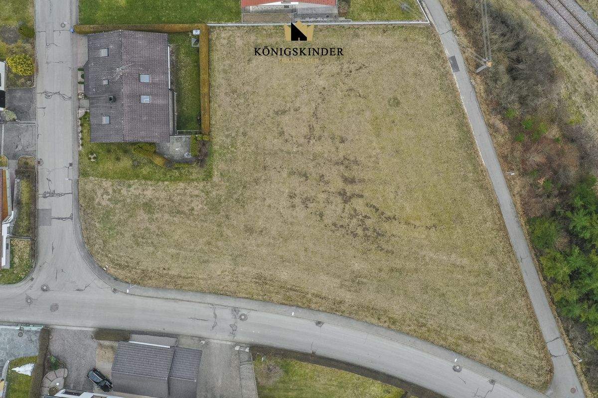 Provisionsfrei mit Baugenehmigung! Großes Grundstück in bester Lage von Burladingen zu kaufen, 72393 Burladingen
