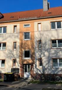 MFH mit 6 Wohnungen in gepflegtem Zustand mit guter Rendite, 6618 Naumburg (Saale)