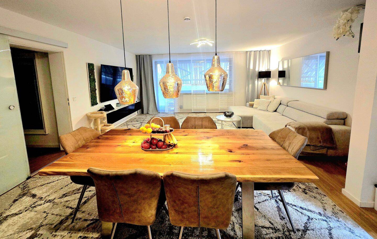 4 Zimmer Wohnung im Hochparterre, 90449 Nürnberg (Gebersdorf Neuröthenbach Röthenbach bei Schweinau)