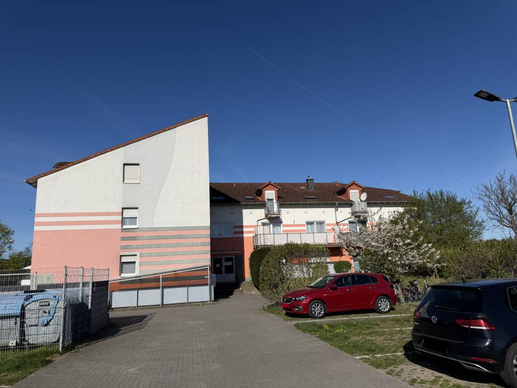 2-Zimmer-Eigentumswohnung mit Terrasse und 2 Stellplätzen in Weiterstadt, 64331 Weiterstadt