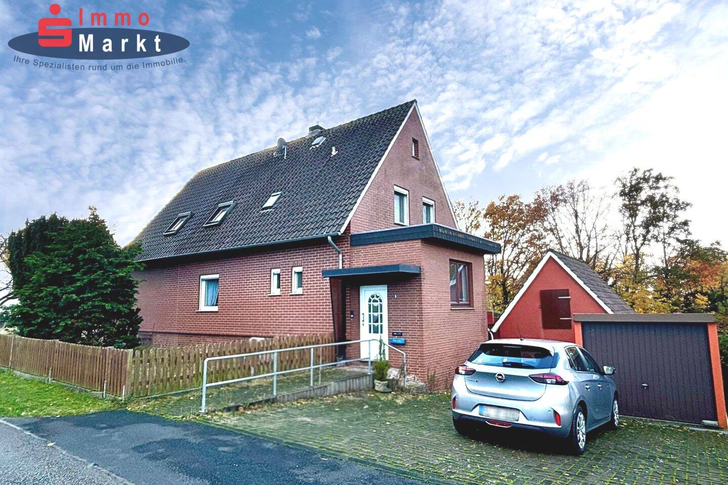 Freistehendes Ein-/ Zweifamilienhaus in Petershagen sucht neuen Eigentümer!, 32469 Petershagen